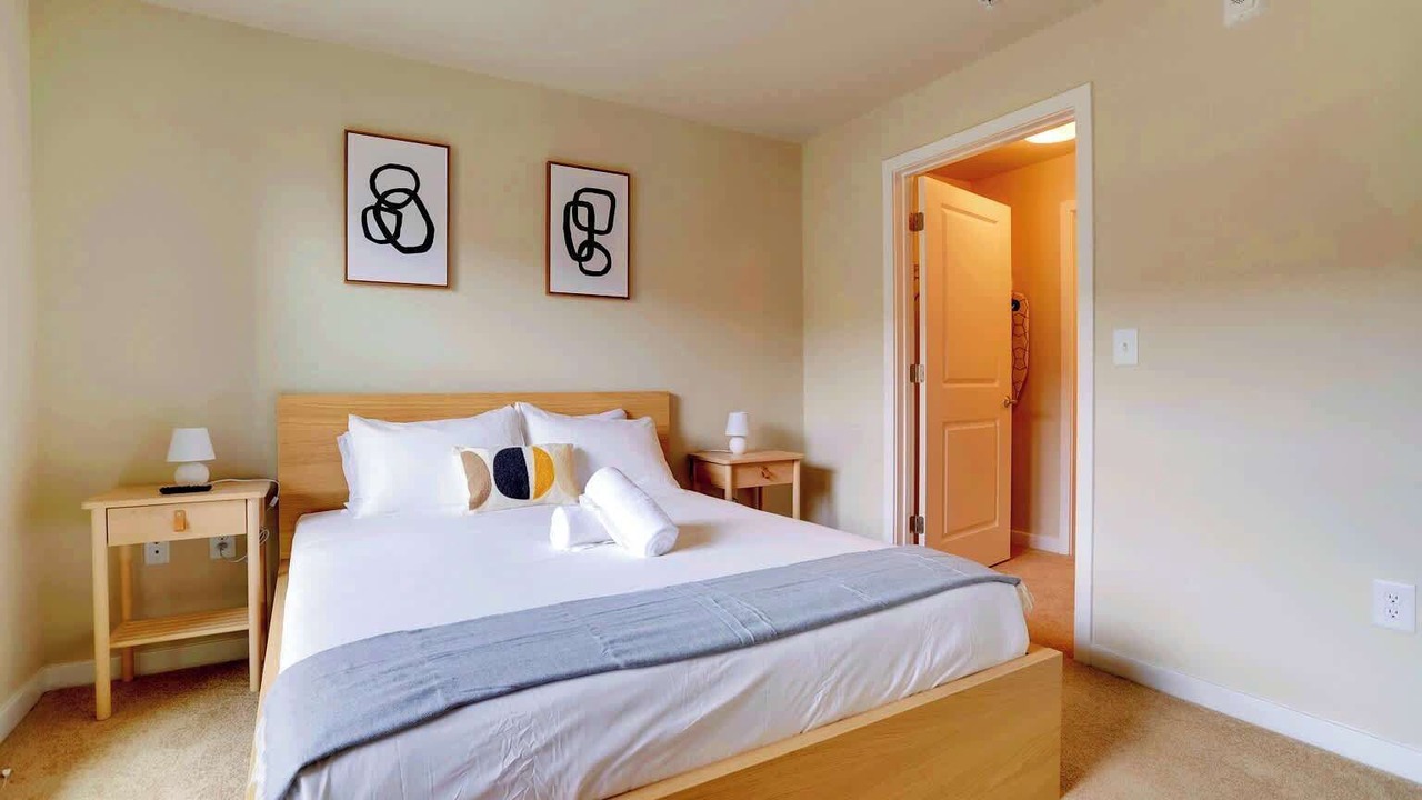Photo of Bedroom in Groveton