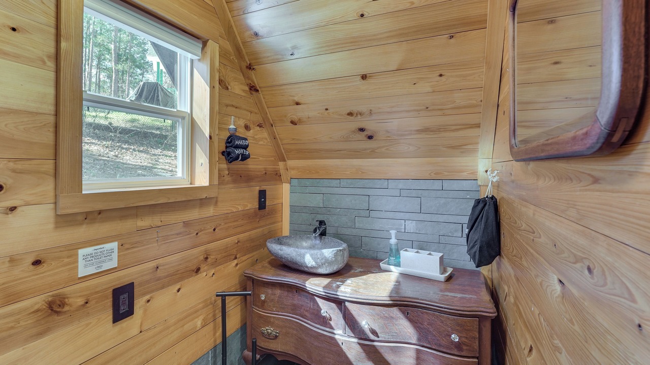 Photo of Bathroom in Milledgeville