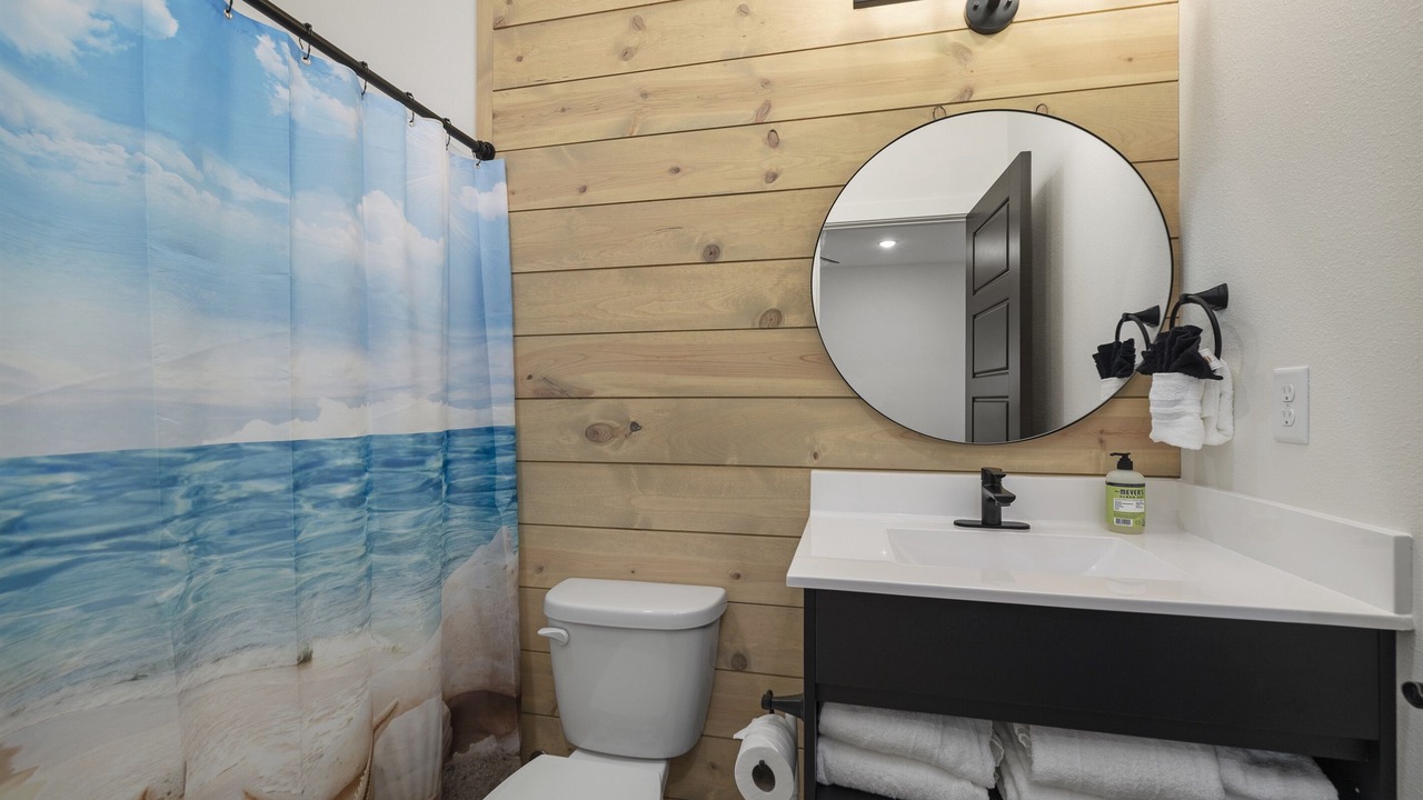 Photo of Bathroom in Hollister