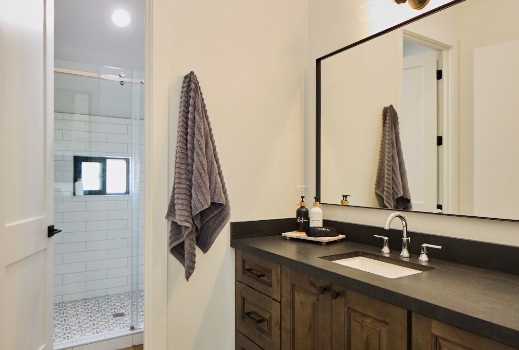 Photo of Bathroom in Alpine