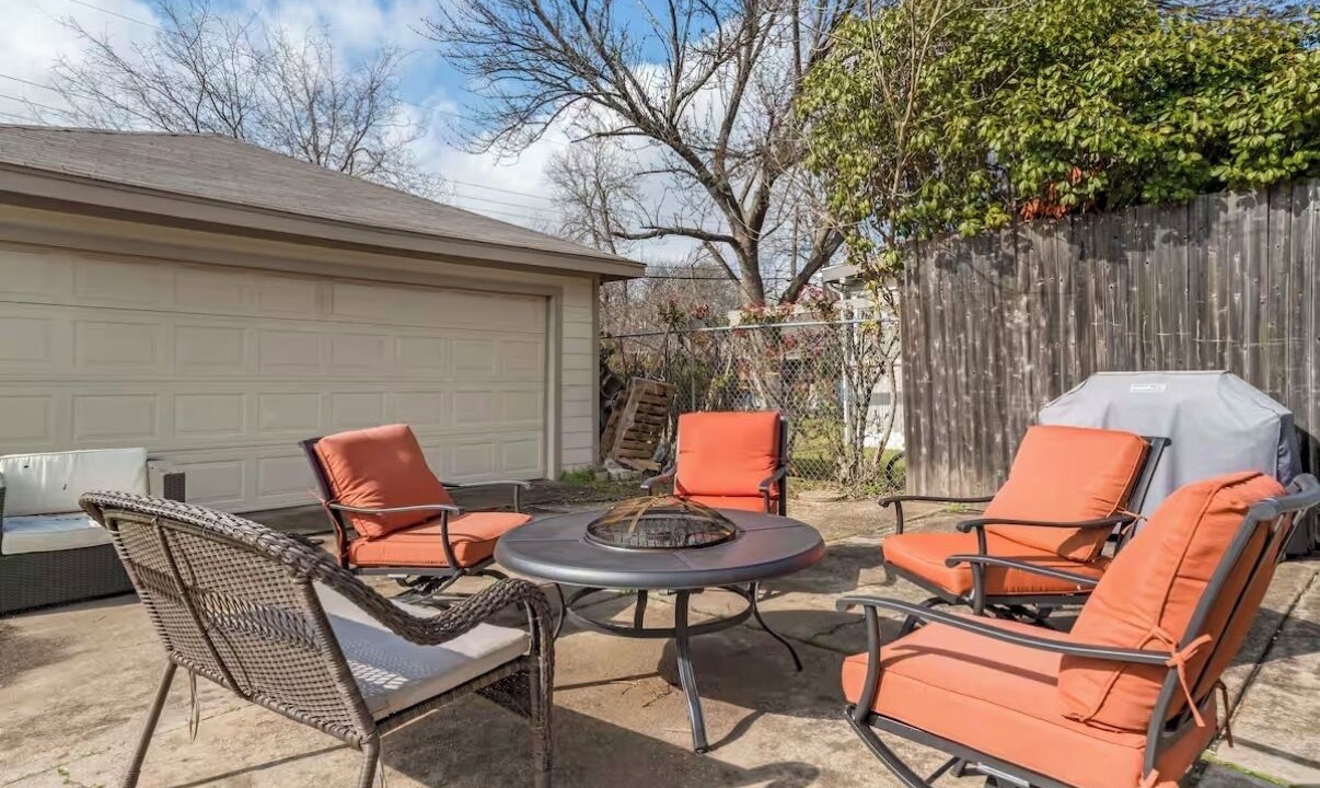 Photo of Patio Balcony in Farmers Branch