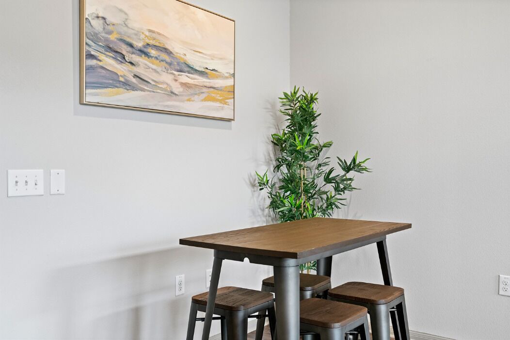 Photo of Livingroom in Montopolis