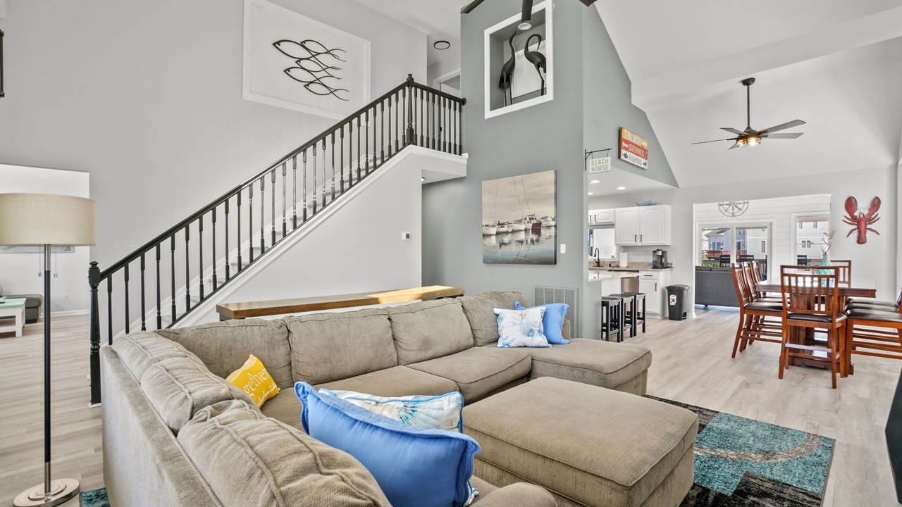 Photo of Livingroom in Captain's Cove