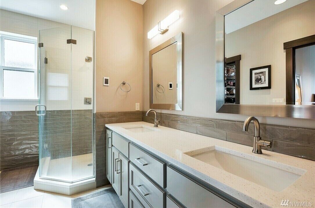 Photo of Bathroom in Lynden