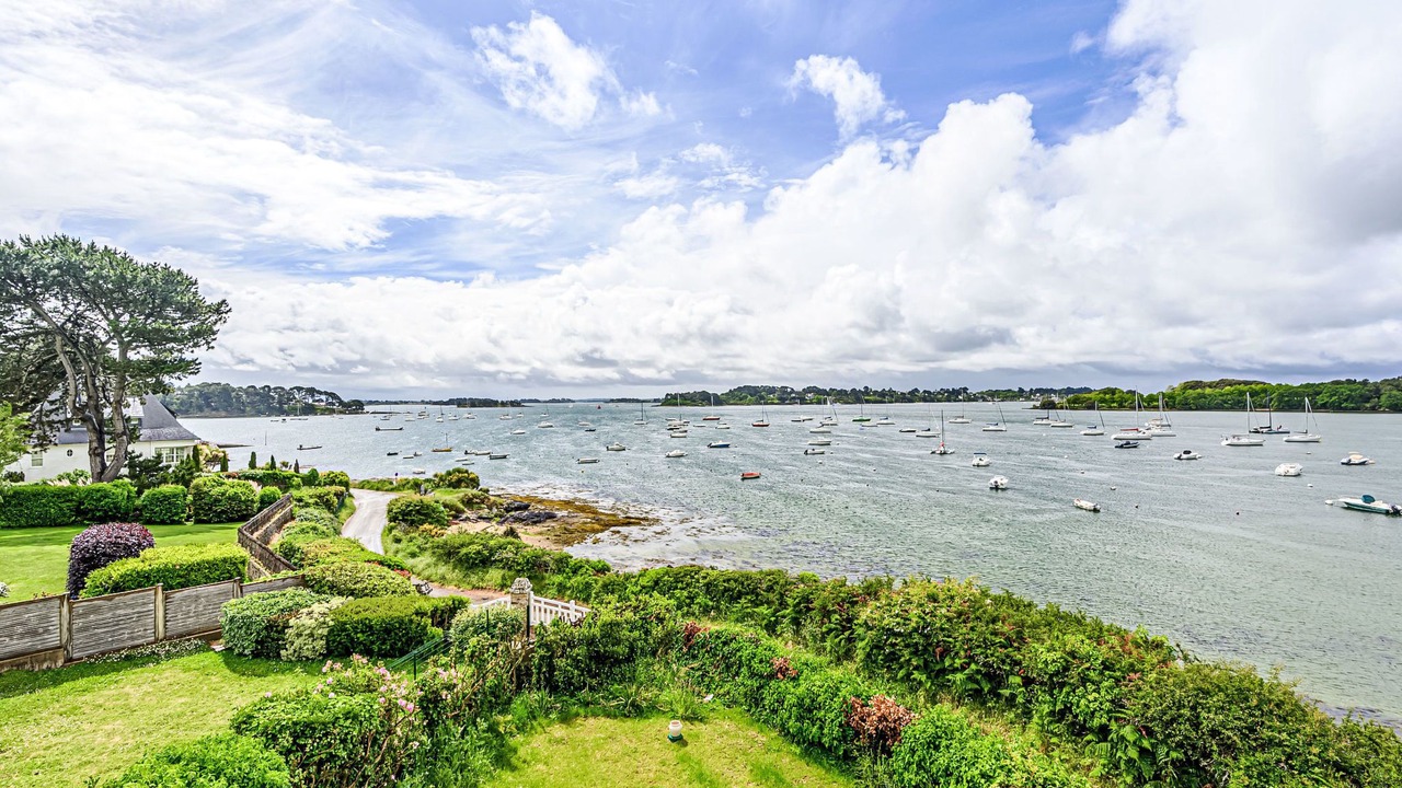 Photo of Others in Arradon