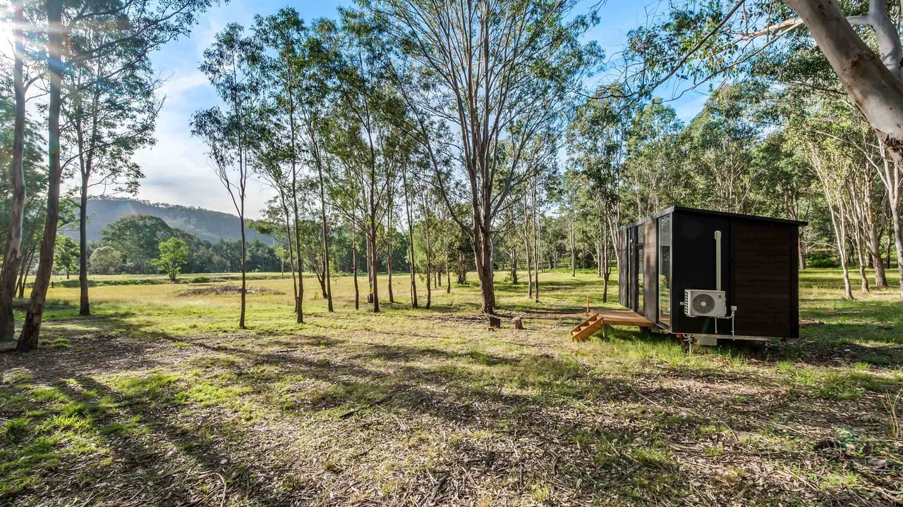 Photo of Outdoor in Broke