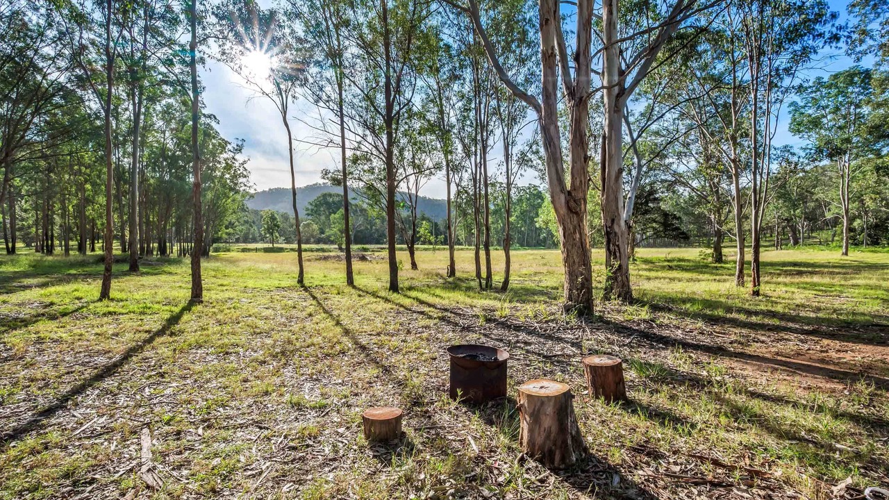 Photo of Outdoor in Broke