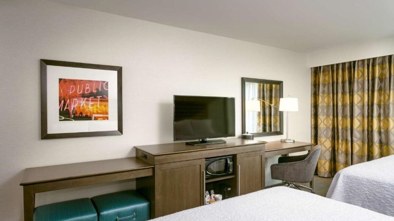 Photo of Bedroom in Maple Leaf