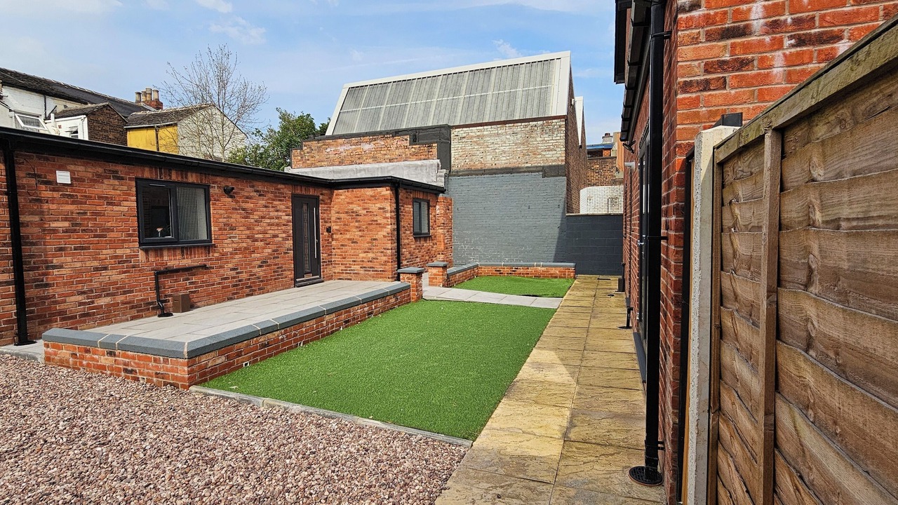 Photo of Others in Tunstall