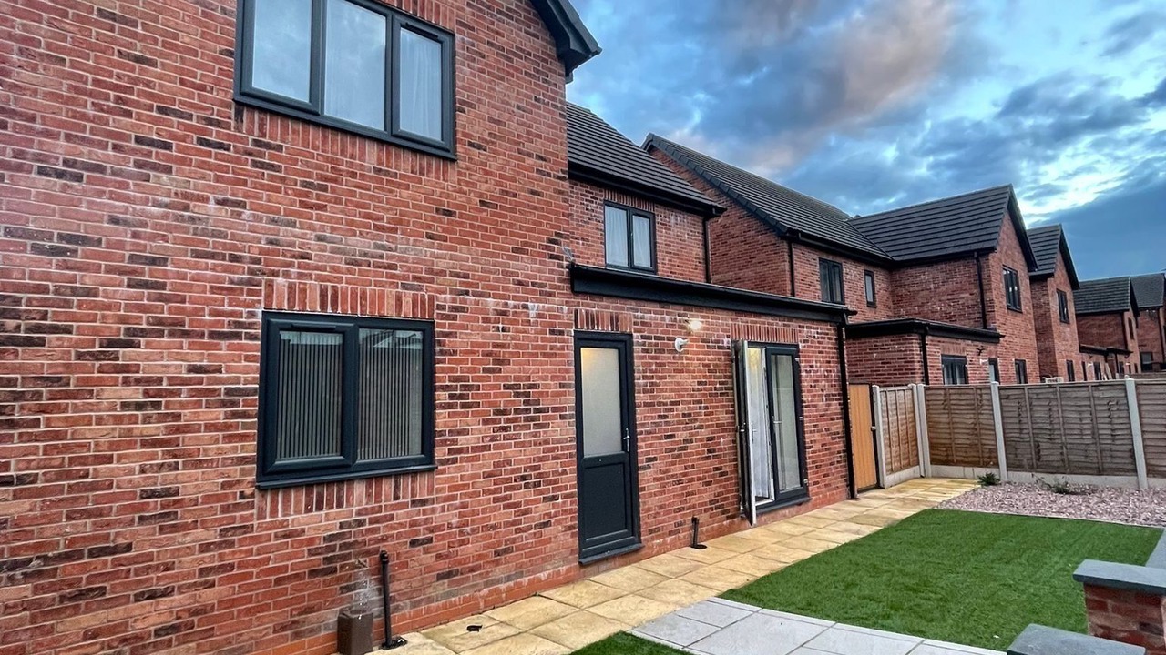 Photo of Others in Tunstall