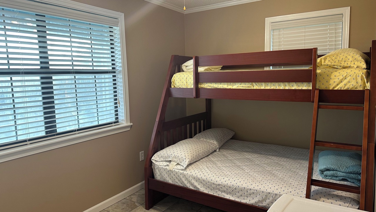 Photo of Bedroom in Theriot