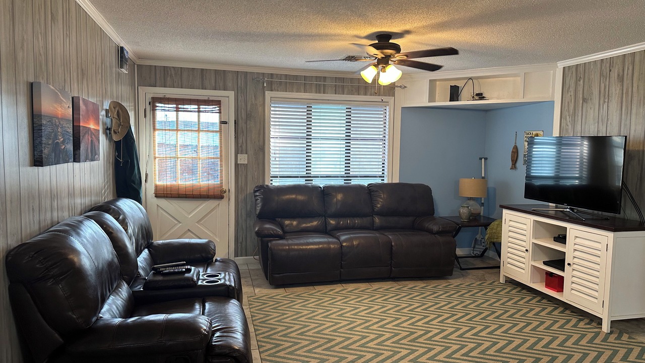 Photo of Livingroom in Theriot