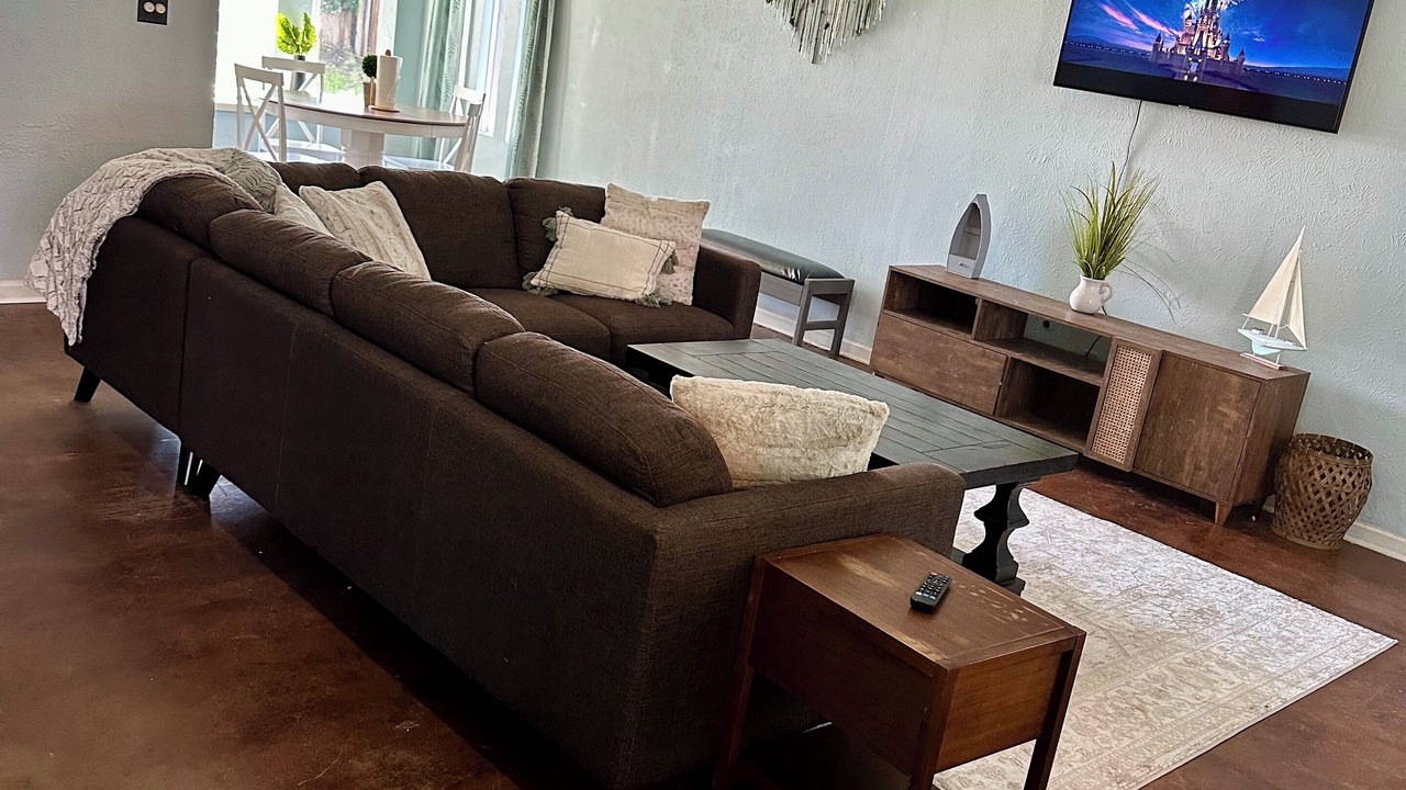Photo of Livingroom in Dennis