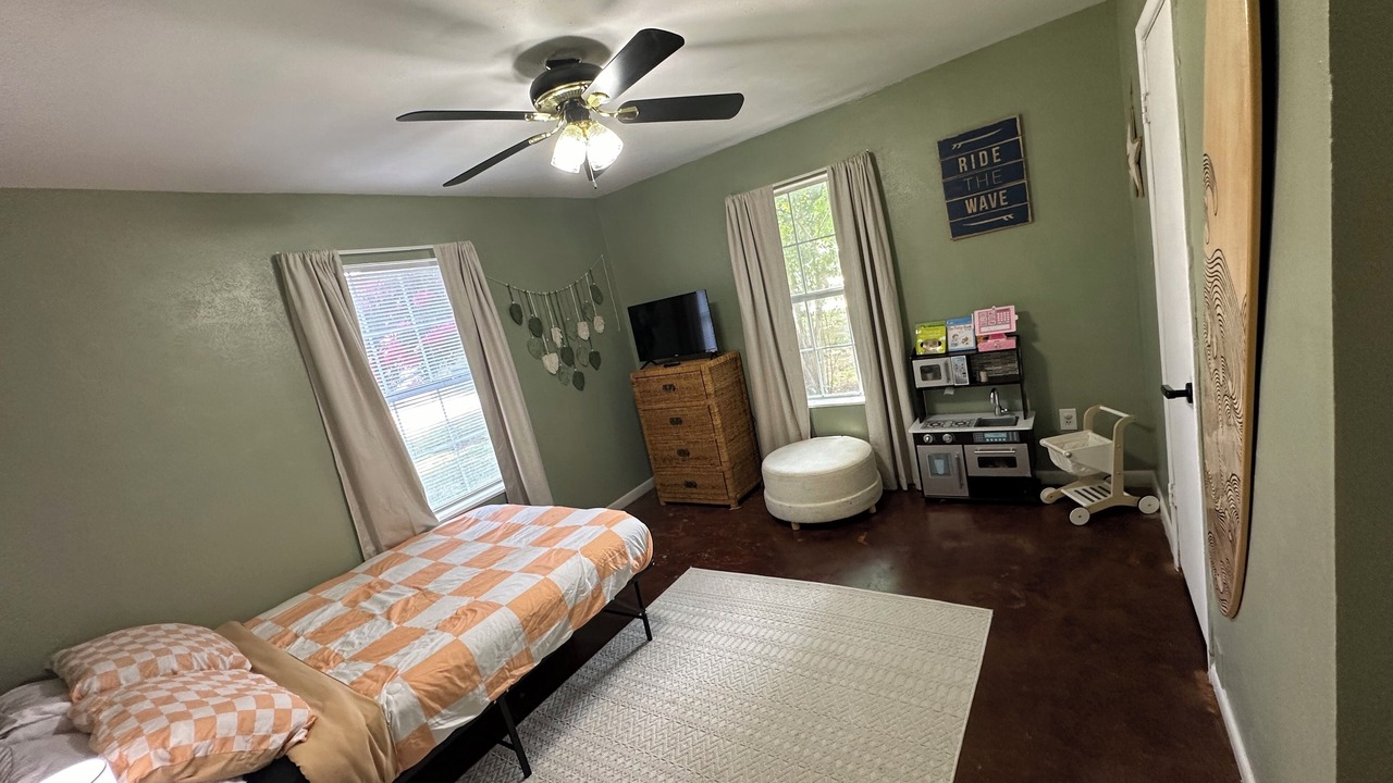 Photo of Bedroom in Dennis
