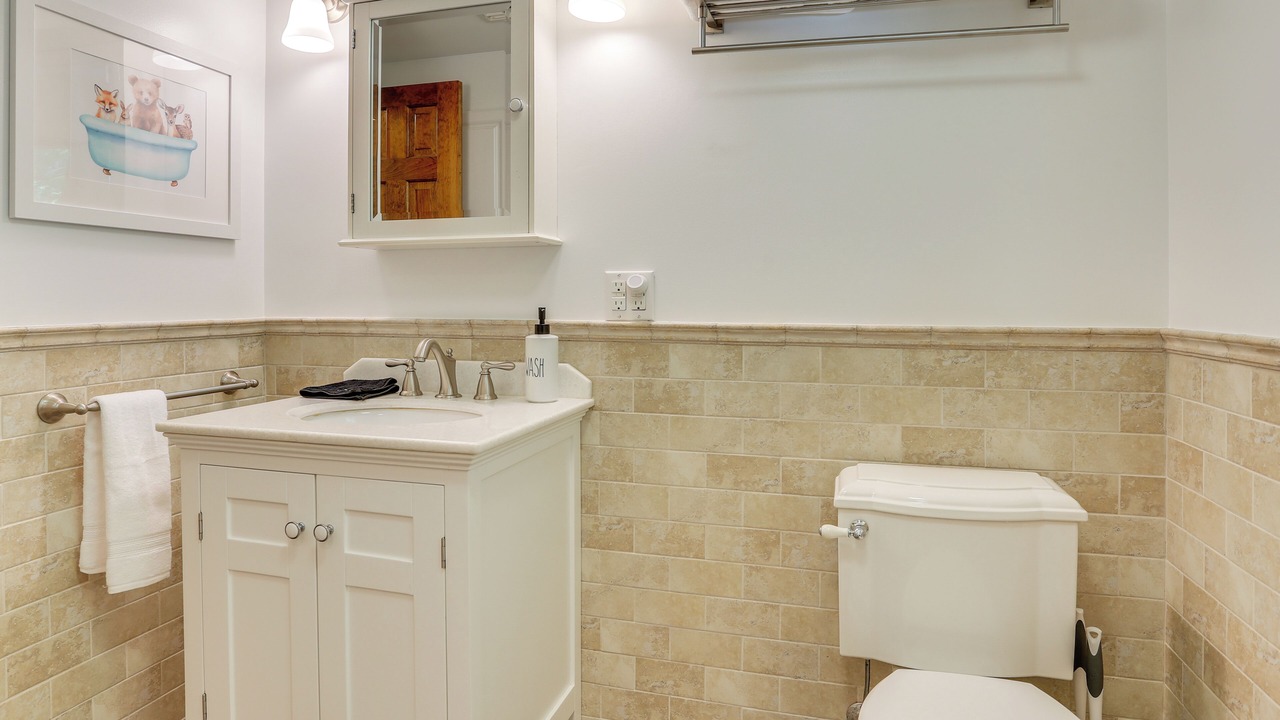 Photo of Bathroom in Highland Falls