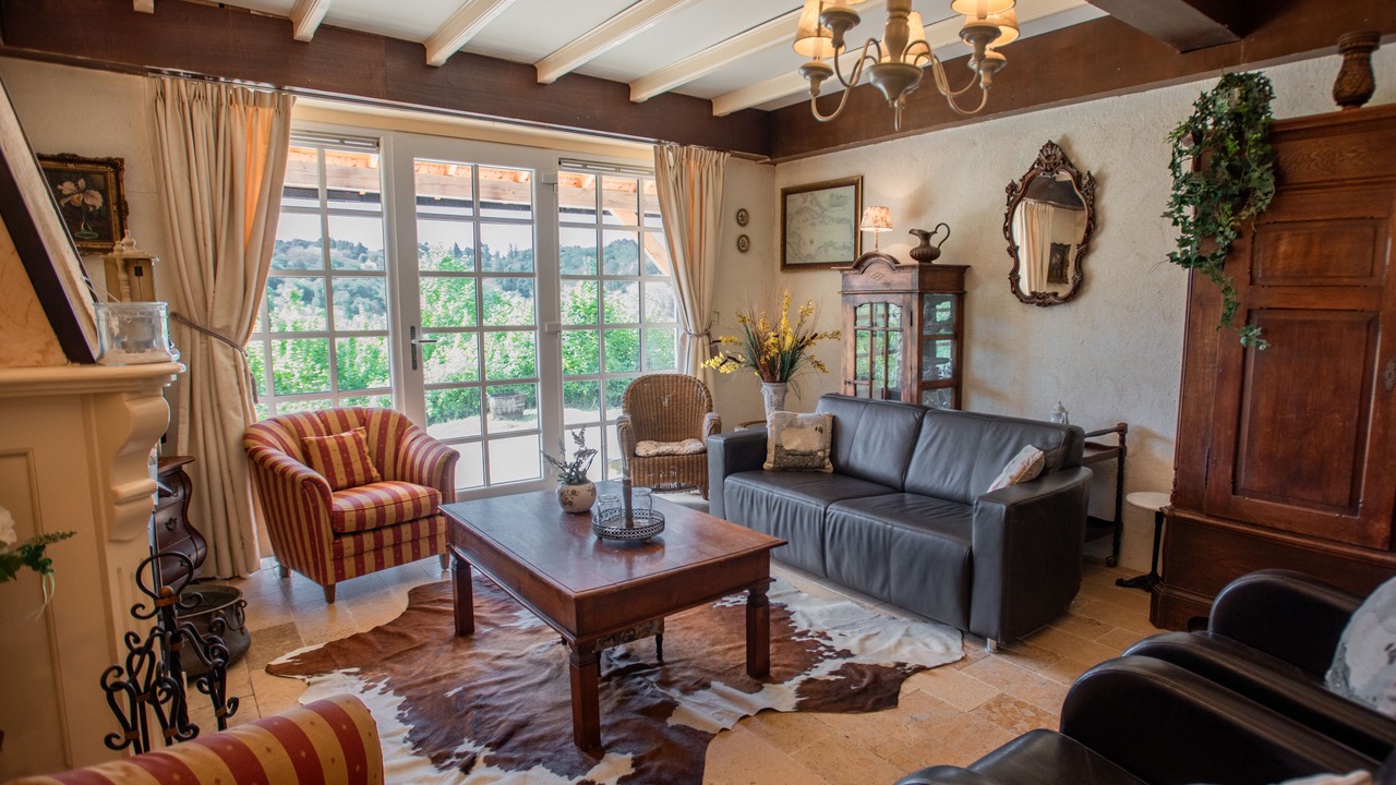 Photo of Livingroom in Monplaisant