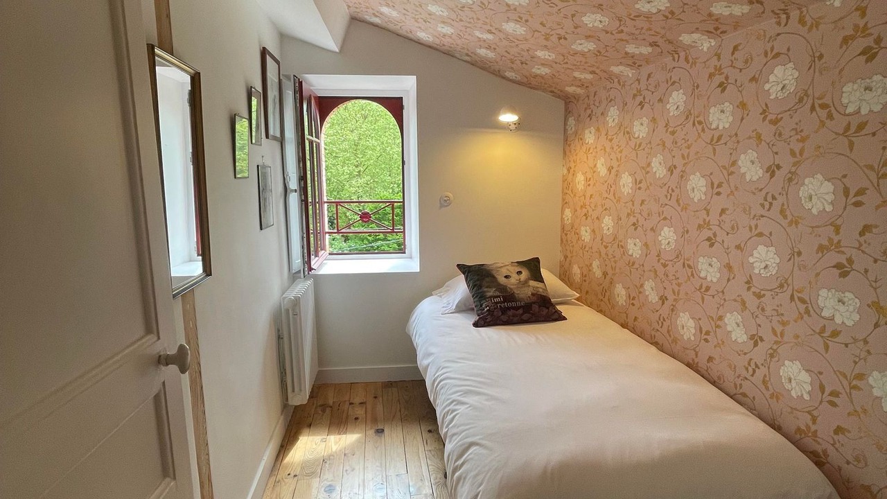 Photo of Bedroom in Clisson