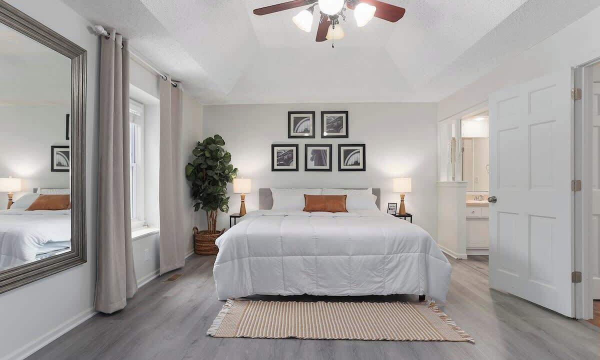 Photo of Bedroom in Olathe