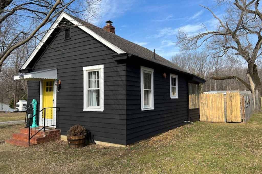 Photo of Outdoor in Parole