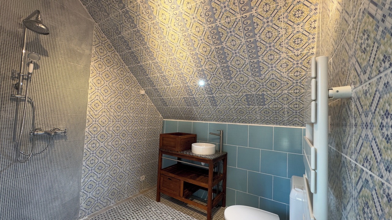 Photo of Bathroom in Cleon