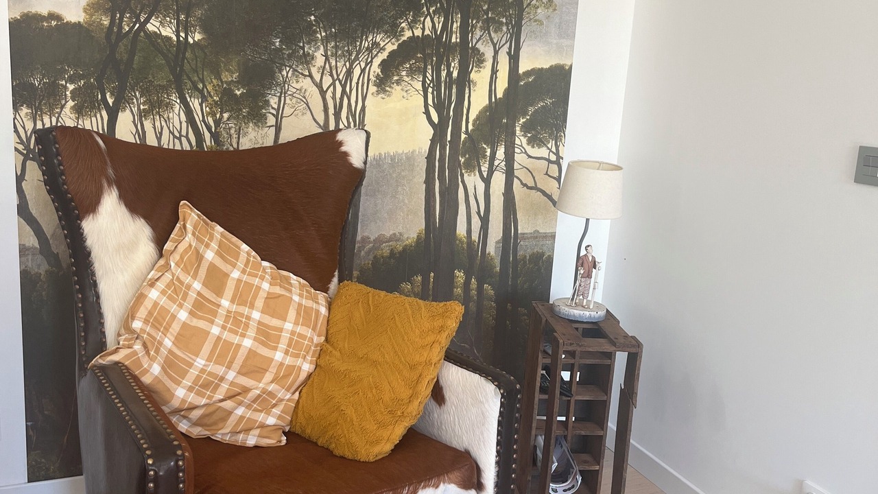 Photo of Others in Charly