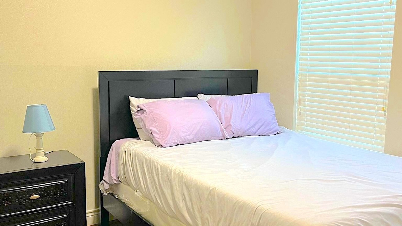 Photo of Bedroom in Clodine