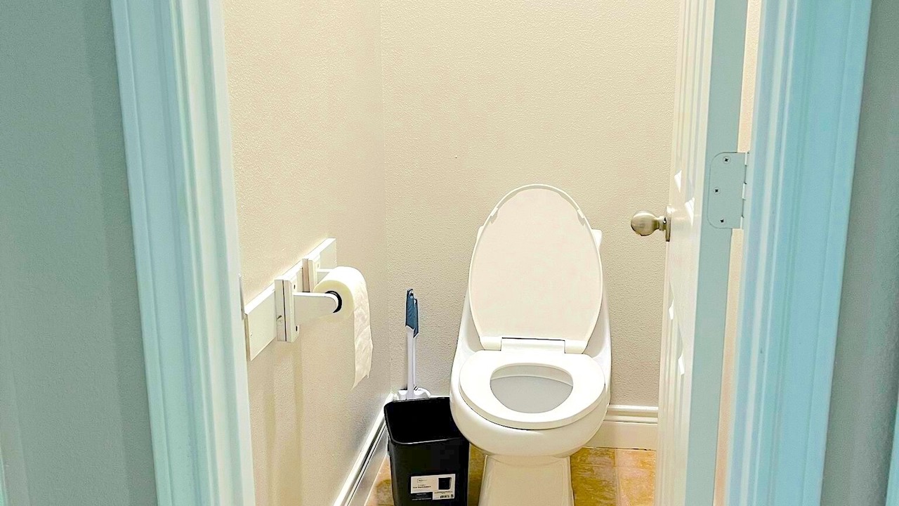 Photo of Bathroom in Clodine