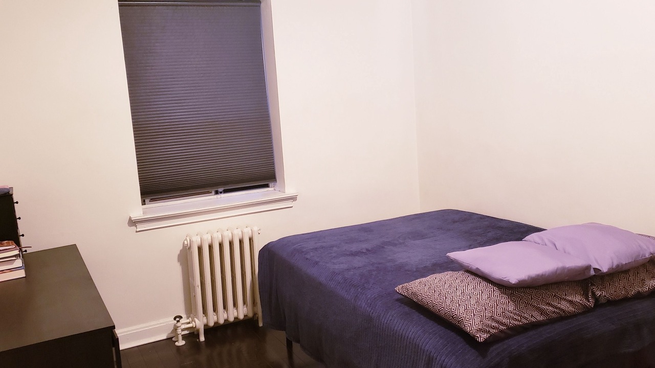 Photo of Bedroom in Oakwood Village