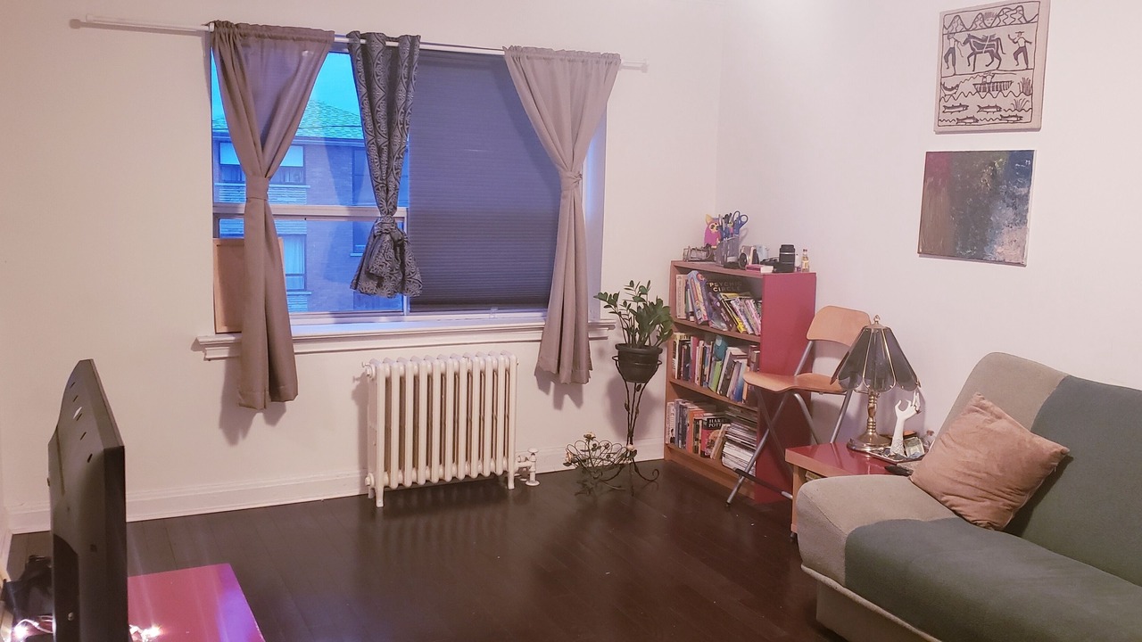 Photo of Livingroom in Oakwood Village