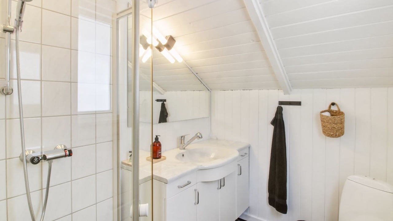 Photo of Bathroom in Arrild Ferieby
