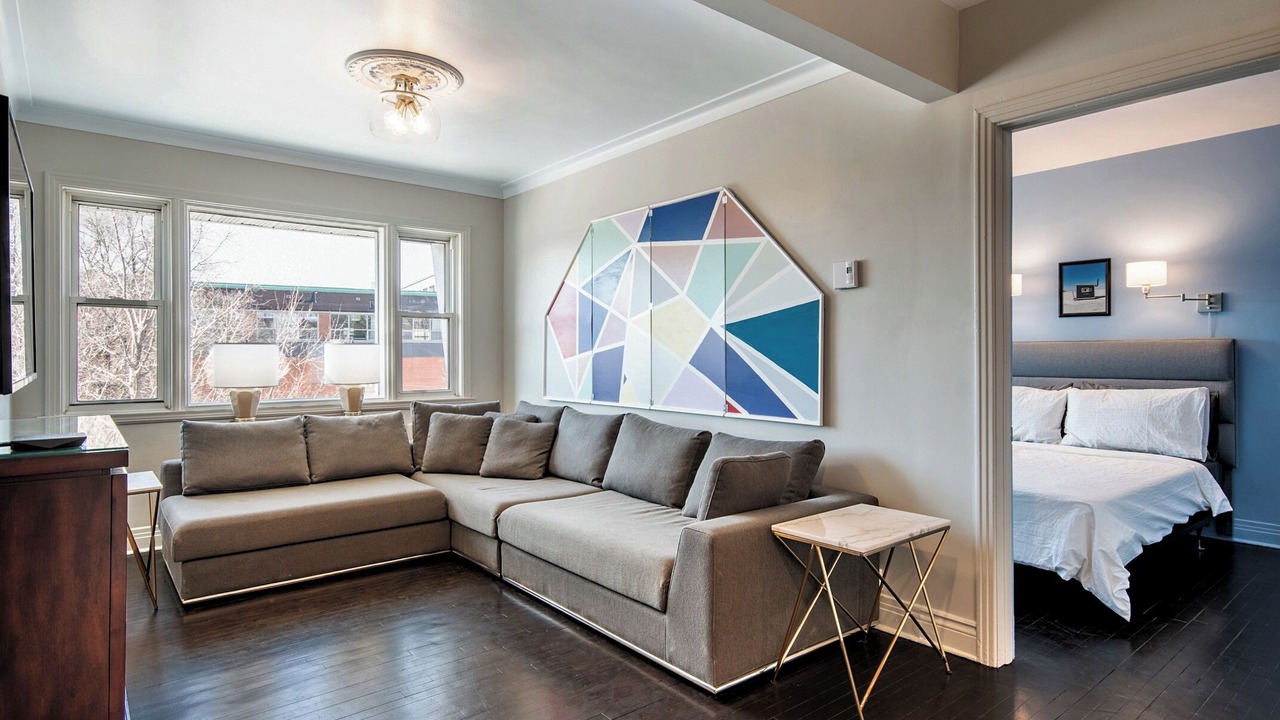 Photo of Livingroom in Ahuntsic