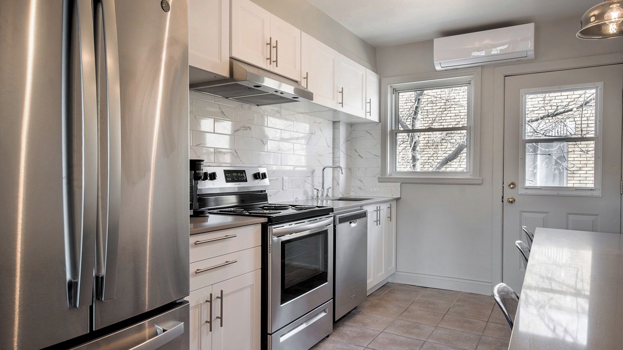 Photo of Kitchen in Ahuntsic