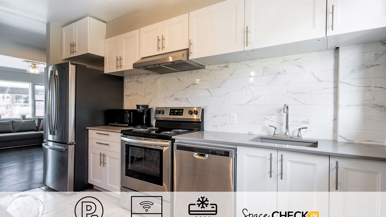 Photo of Kitchen in Ahuntsic