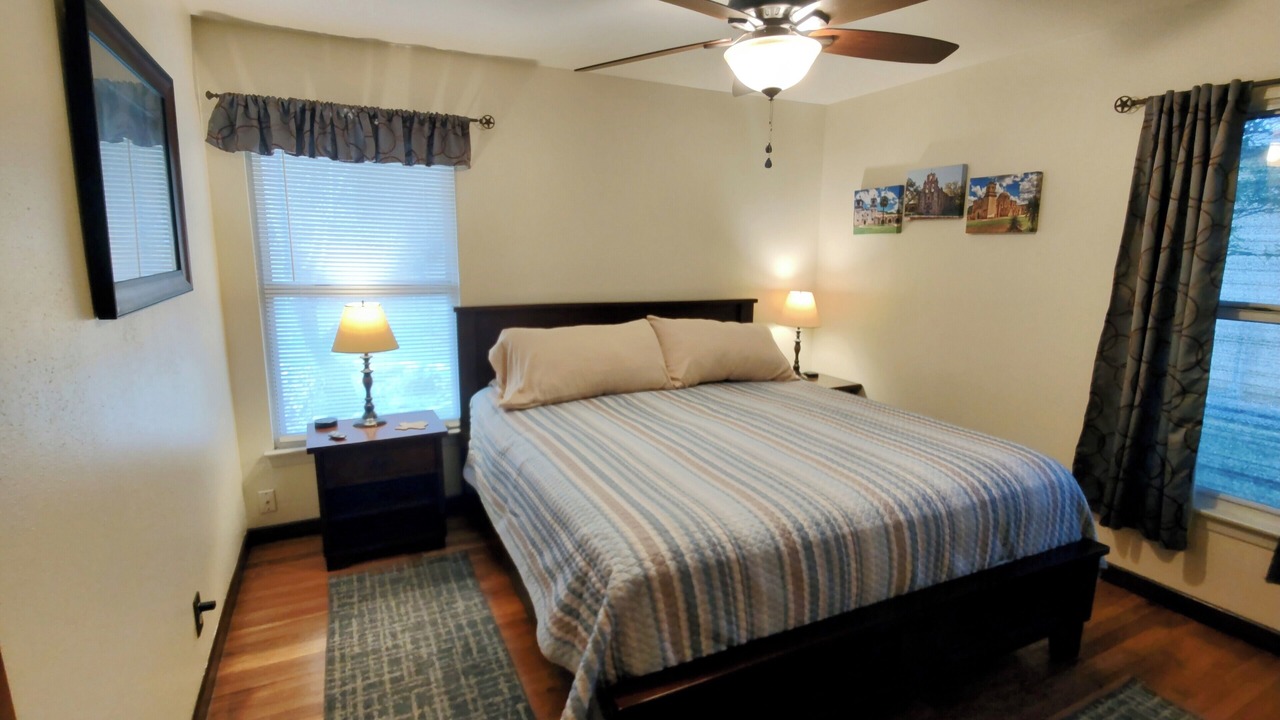 Photo of Bedroom in North San Antonio - SAT