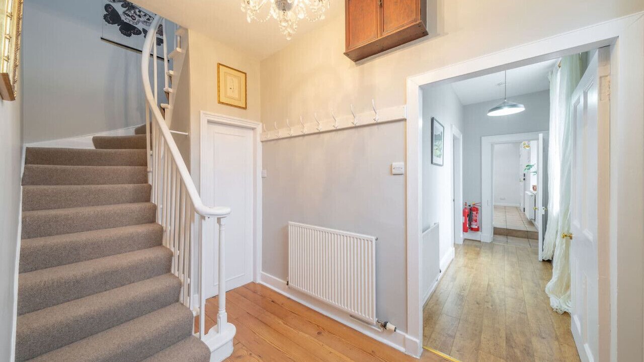 Photo of Others in Huntly