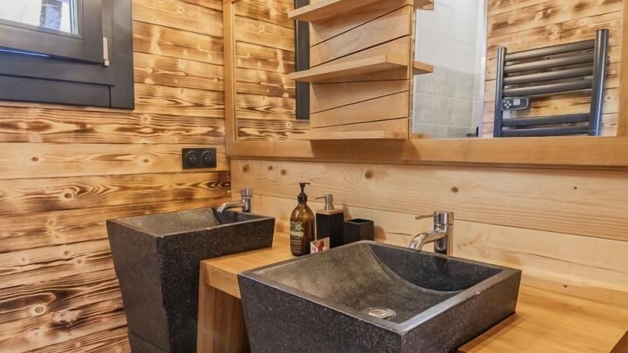 Photo of Bathroom in Arith