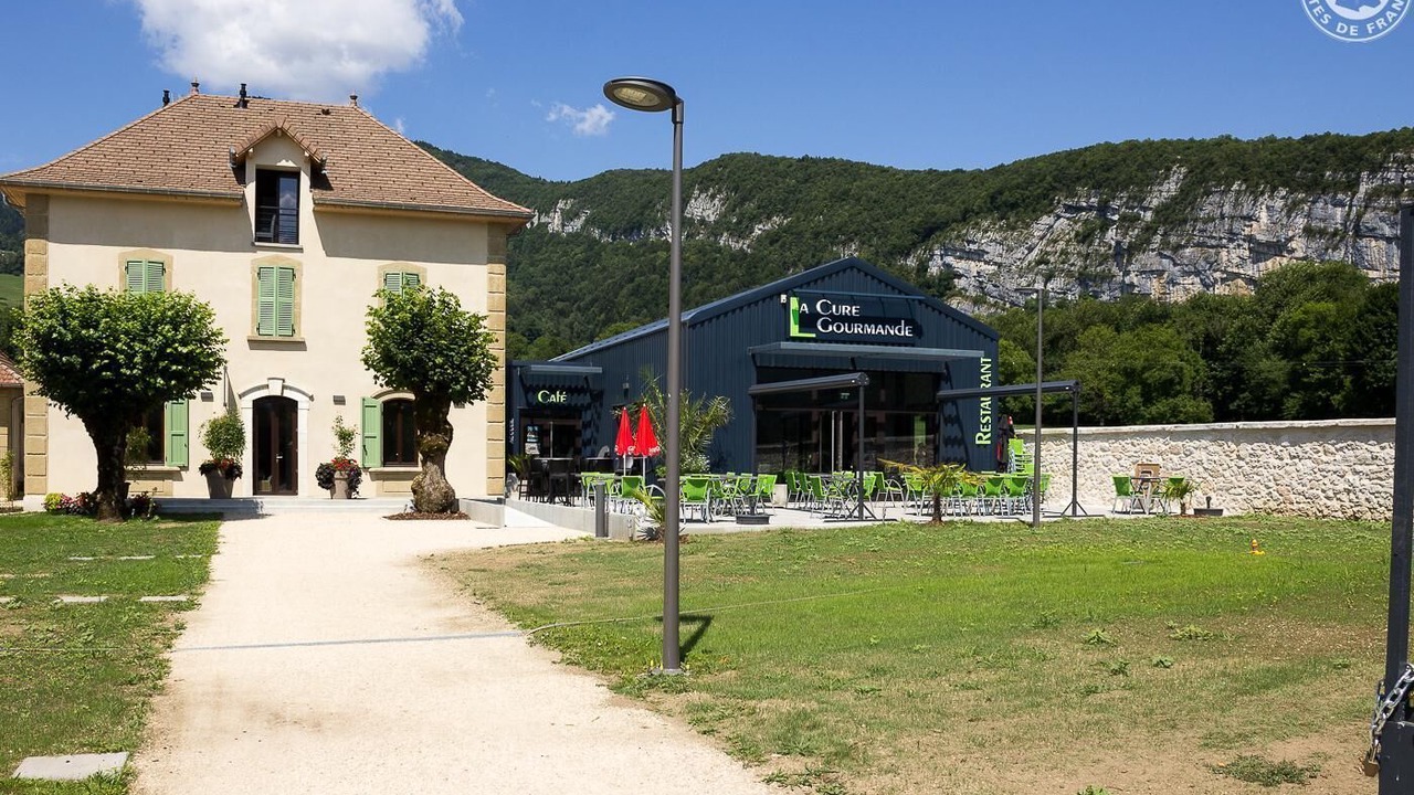 Photo of Outdoor in Saint-Christophe-la-Grotte