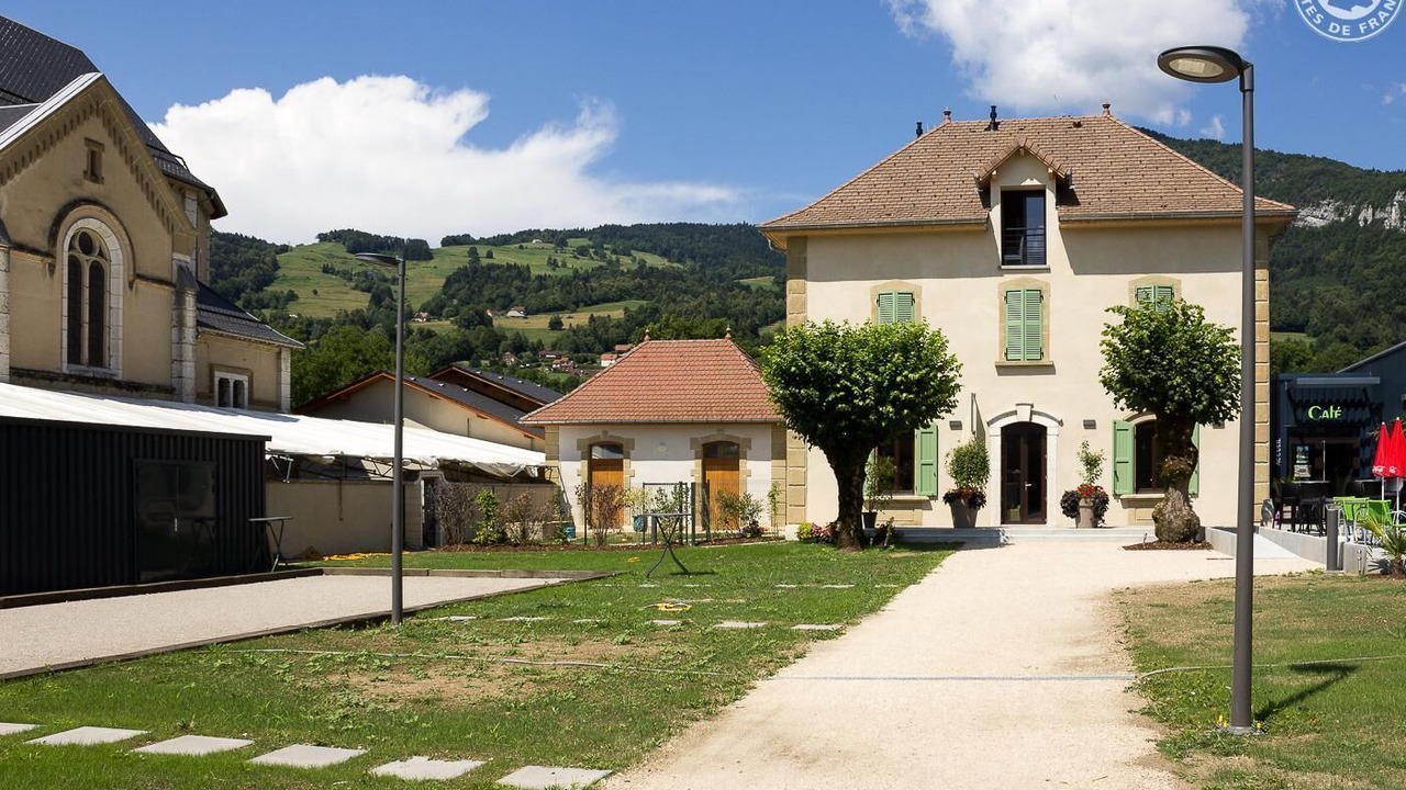 Photo of Outdoor in Saint-Christophe-la-Grotte