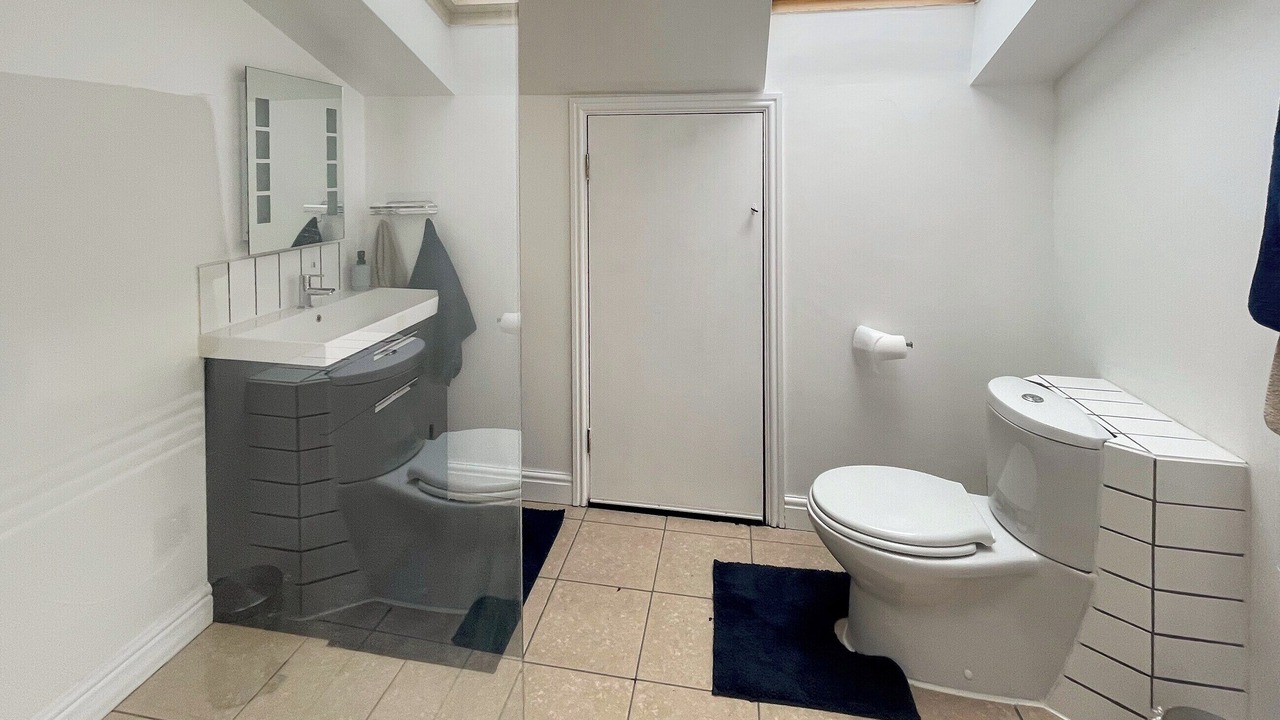 Photo of Bedroom in Clayton