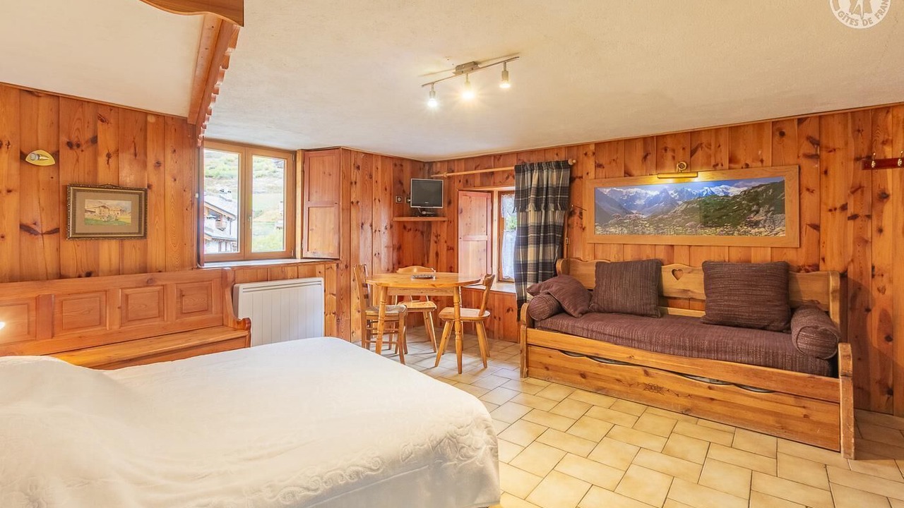 Photo of Bedroom in Le Fornet