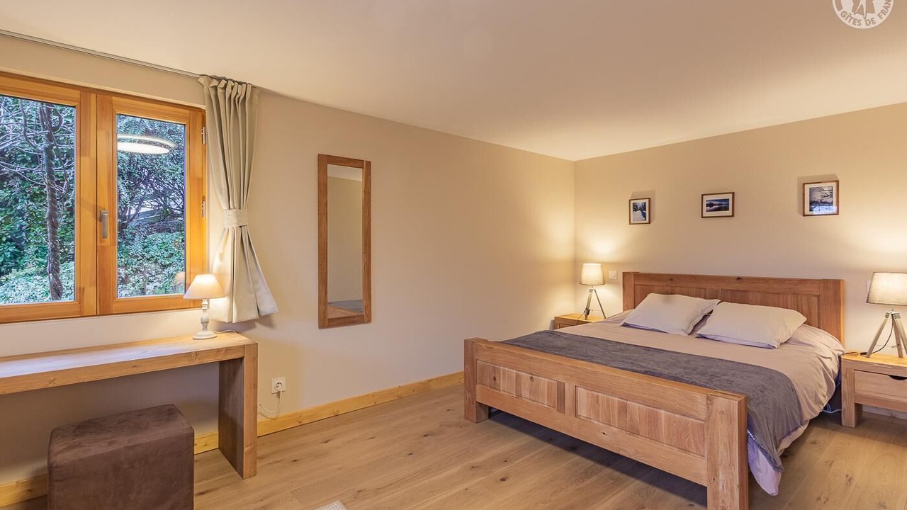 Photo of Bedroom in Queige