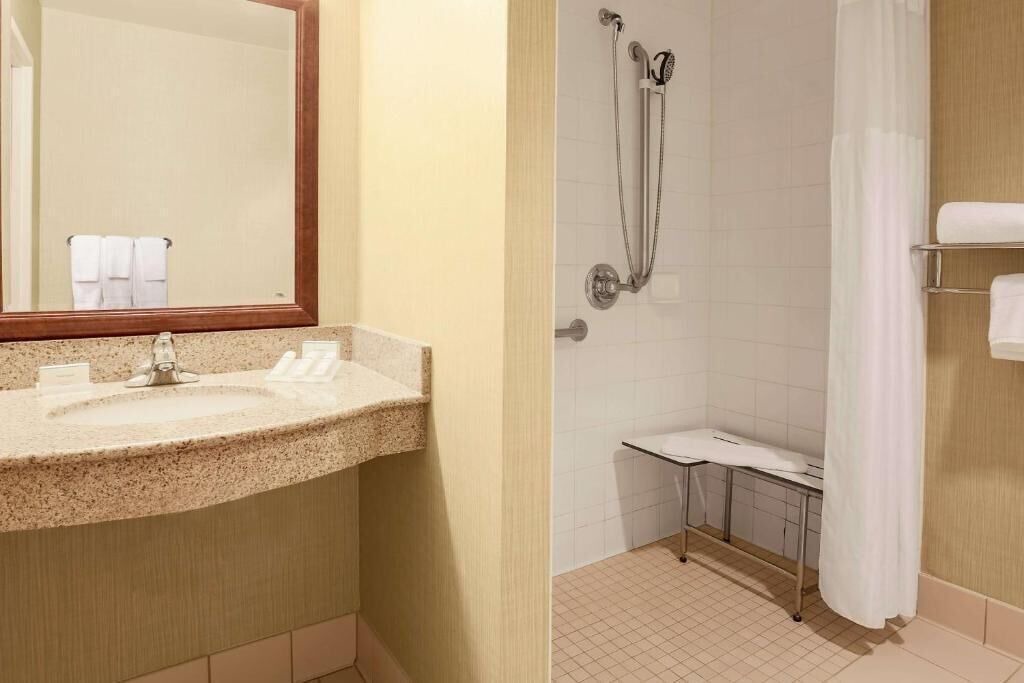 Photo of Bathroom in Bedford Park