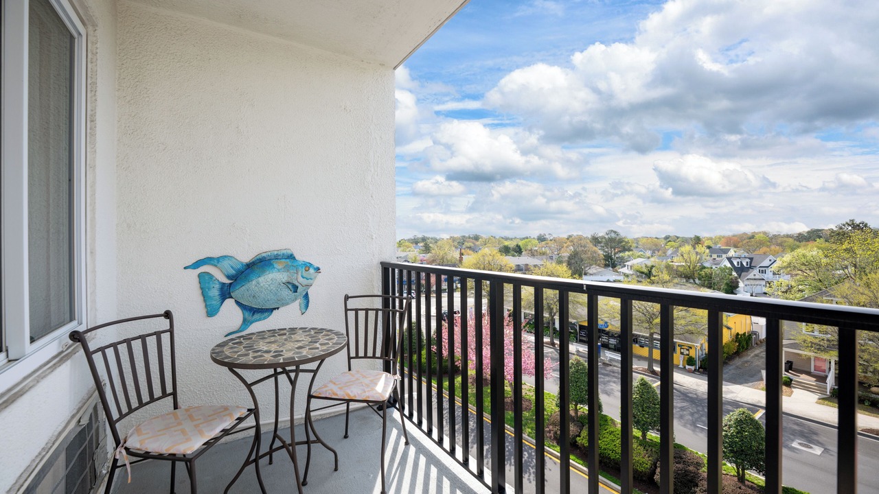 Photo of Patio Balcony in The Pines