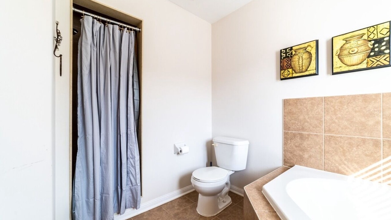 Photo of Bathroom in Milton