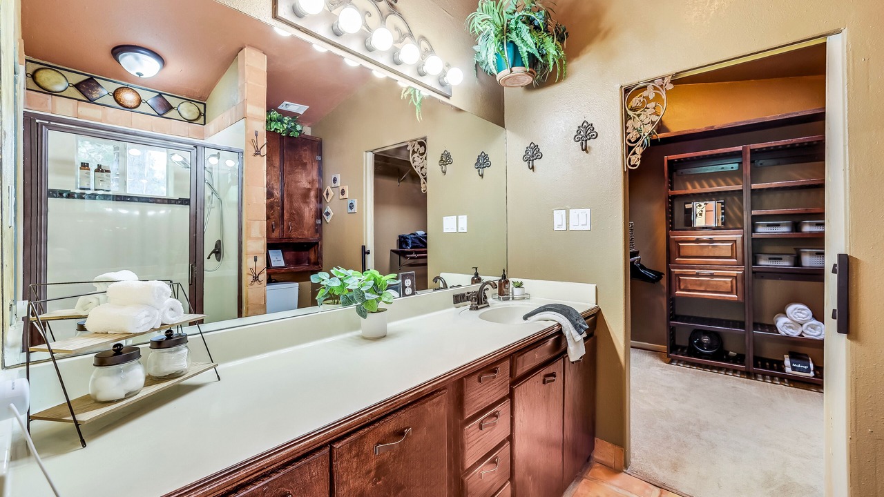 Photo of Bathroom in Hudson Bend