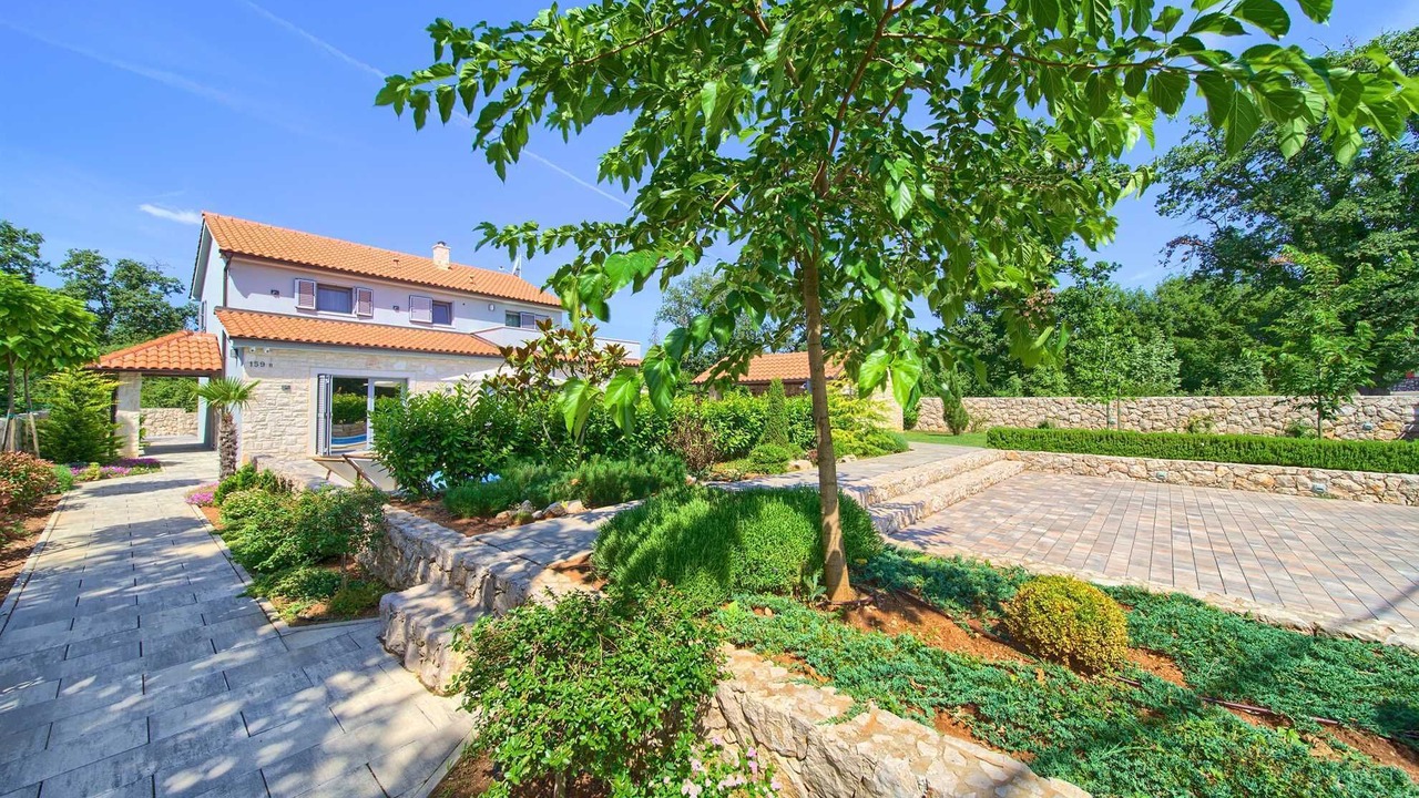 Photo of Outdoor in Kras