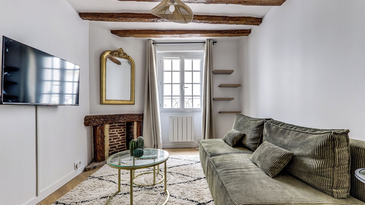 Photo of Livingroom in Strasbourg -Saint-Denis