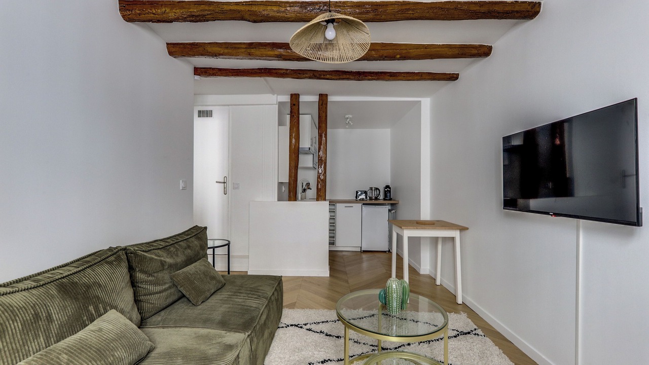 Photo of Livingroom in Strasbourg -Saint-Denis