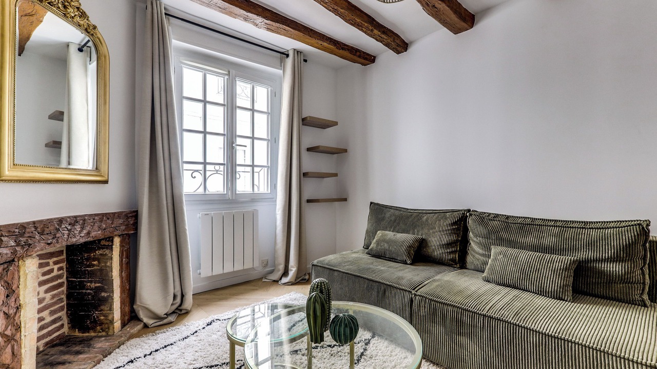 Photo of Livingroom in Strasbourg -Saint-Denis