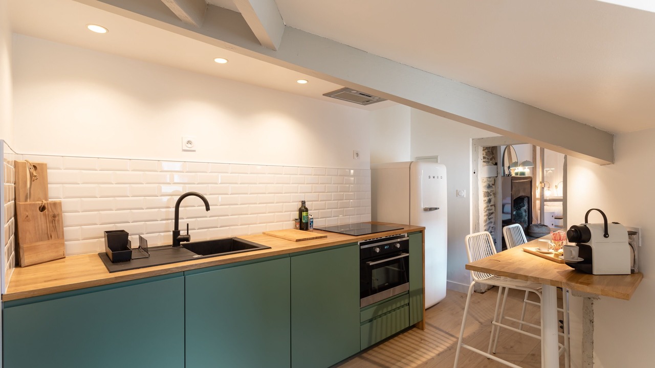 Photo of Kitchen in Centre